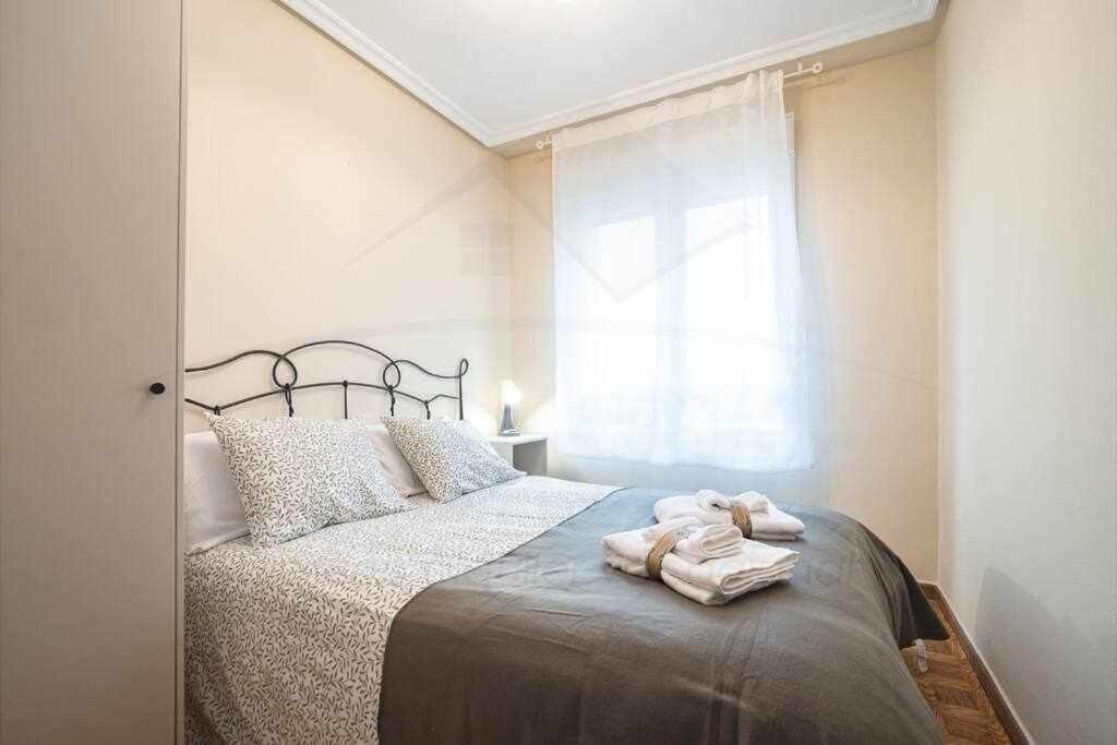 El Llar Del Gueelu Apartamento Gijón Exterior foto